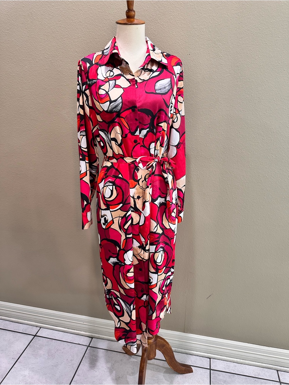Chicos Shirt Dress Bold Pink Floral Shirt Dress with Tie Waist Small - Picture 3 of 16
